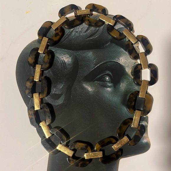 J Crew gold & tortoise link chocker - Picture 3 of 4